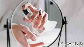 Komplimente-Bringer: 3 Parfum-Tricks unserer Beauty-Redakteurin, mit denen du noch besser riechst