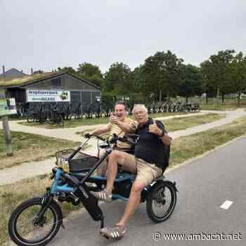 Vrijwilligers gezocht: duofiets brengt minder mobiele bewoners Blije Borgh vrijheid en 3000 km fietsplezier