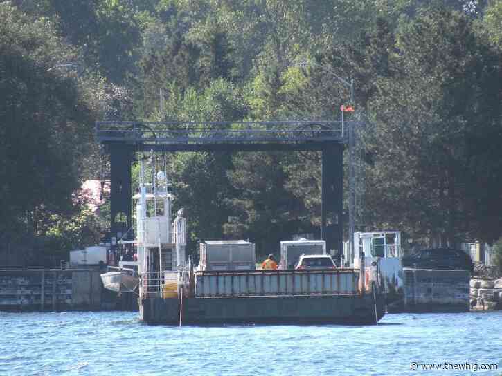 Howe Island resident floats idea of de-amalgamation