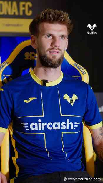 Getting to know our new striker 🇵🇱