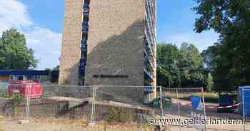 Bouwvakker overlijdt na val van grote hoogte bij flatgebouw in Nijmegen