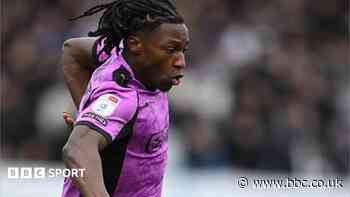Wigan forward Hungbo joins Swindon on loan