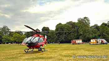 Mann in lebensbedrohlichem Zustand – Hubschrauber landet im Englischen Garten