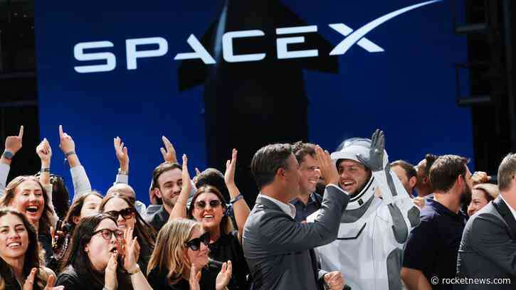 SpaceX’s post-IPO plunge sets tense backdrop for first earnings report