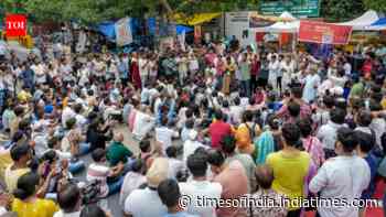 Withdraw cases, allow youngsters to continue studies: SC to states