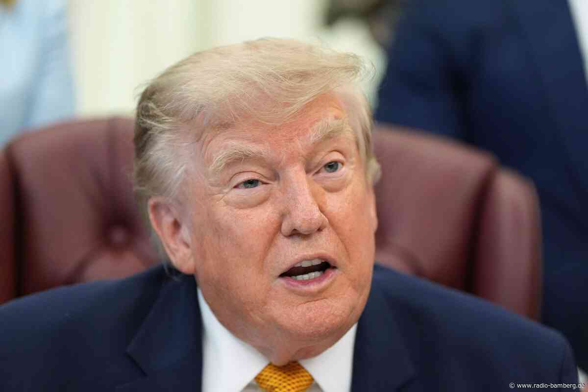 Nach Trump-Drohung: Angriff auf Schiff in Straße von Hormus