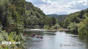 Visitors not deterred by low river levels