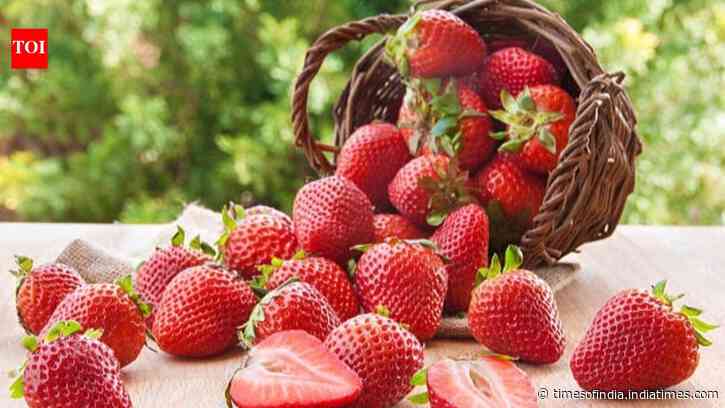 Ariana Grande's love for strawberries: What this fruit actually does for your heart, skin, and immunity