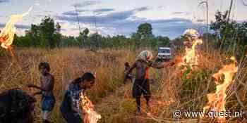 In beeld: dit is hoe Aboriginals in Australië bosbranden met vuur bestrijden