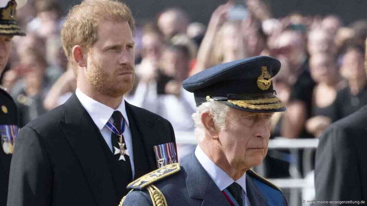 Harry zurück im Palast? Charles riskiert neuen Royal-Krach