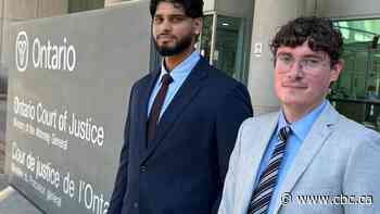 Navigating a ‘confusing’ court system: New student-focused program helps self-represented people