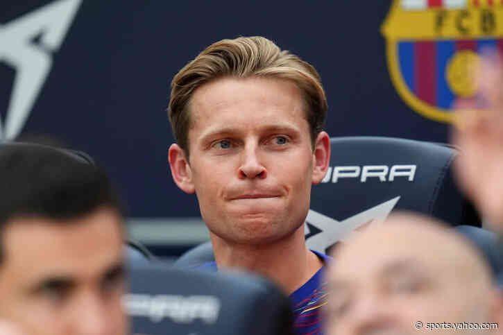 De Jong sends emotional message to Ter Stegen after Ajax move: ‘They’re getting a great player and a great person’