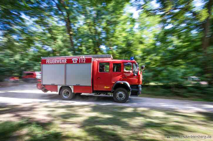 Fontänen-Feuerwerk löst Feldbrand aus