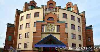 Solicitor who impersonated police officer sentenced by court