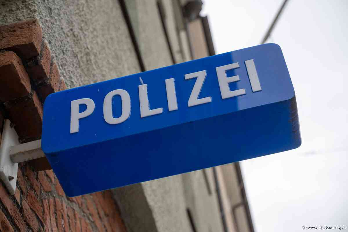 Mann trifft mutmaßlichen Räuber in Polizeigebäude wieder