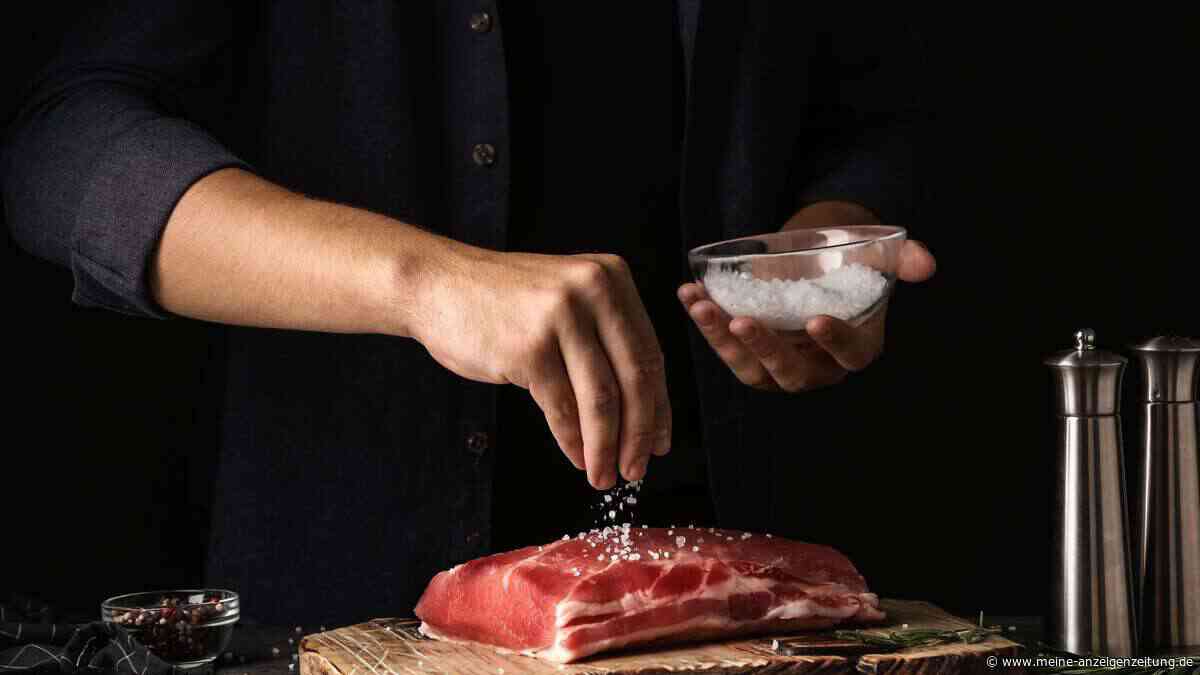 Steak salzen: Wann ist der richtige Zeitpunkt – und warum irren die meisten?