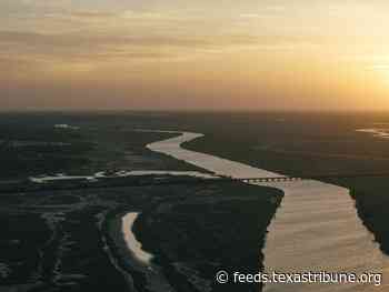 Abbott threatened Corpus Christi over its water crisis but hasn’t intervened with a troubled river authority