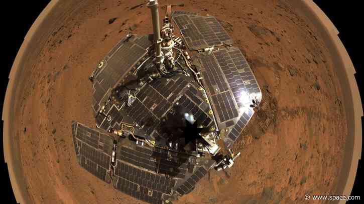 'Significant areas of Mars may have once been covered by water': Scientists find hidden clue in Spirit rover data
