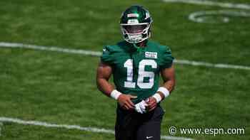 Jets TE Sadiq sidelined after hernia setback
