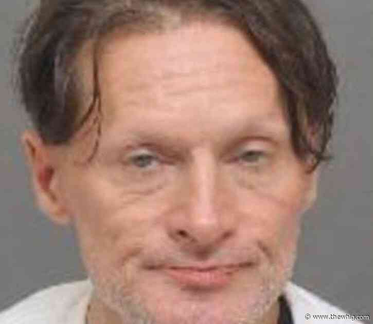 Wanted federal offender known to frequent Kingston