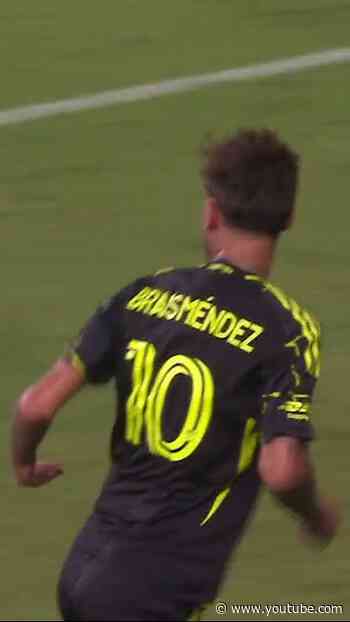 Brais Méndez with the goal 22' into his debut 🤯