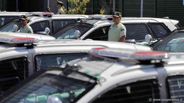 Taxista irregular fue detenido en aeropuerto: Tenía mecanismo para ocultar patente