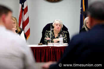 Troy city council says financial report is late; mayor denies tardiness