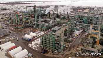 Regina's Co-Op refinery plans 500-bed work camp, echoing 2019 labour dispute