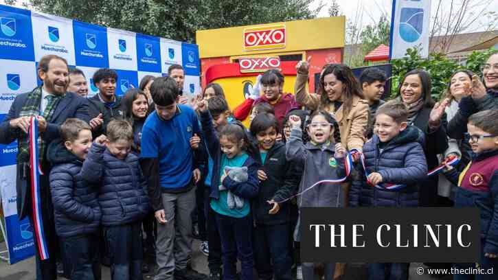 “Kioscos de asistencia”, la particular estrategia de Huechuraba para combatir el ausentismo escolar que incluye premios como desayunos en La Moneda