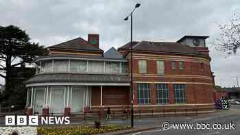 Derelict former BHS site a 'continuing nightmare'