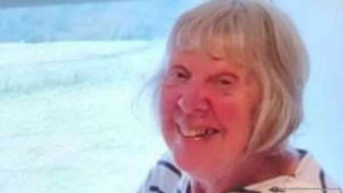 Police 'increasingly concerned' for missing woman, 75, last seen near Milnrow golf club