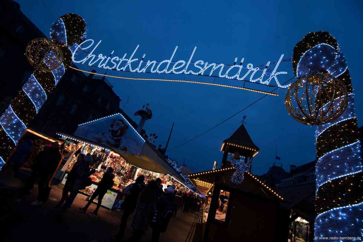 Streit um neuen Eingangsbogen zum Straßburger Weihnachtmarkt