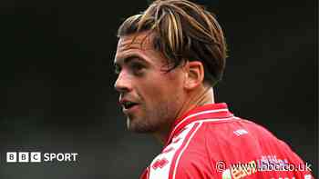 Boreham Wood sign Crawley striker Cashman on loan