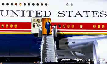 Trump lands in Las Vegas on new Air Force One before Red Rock event — PHOTOS