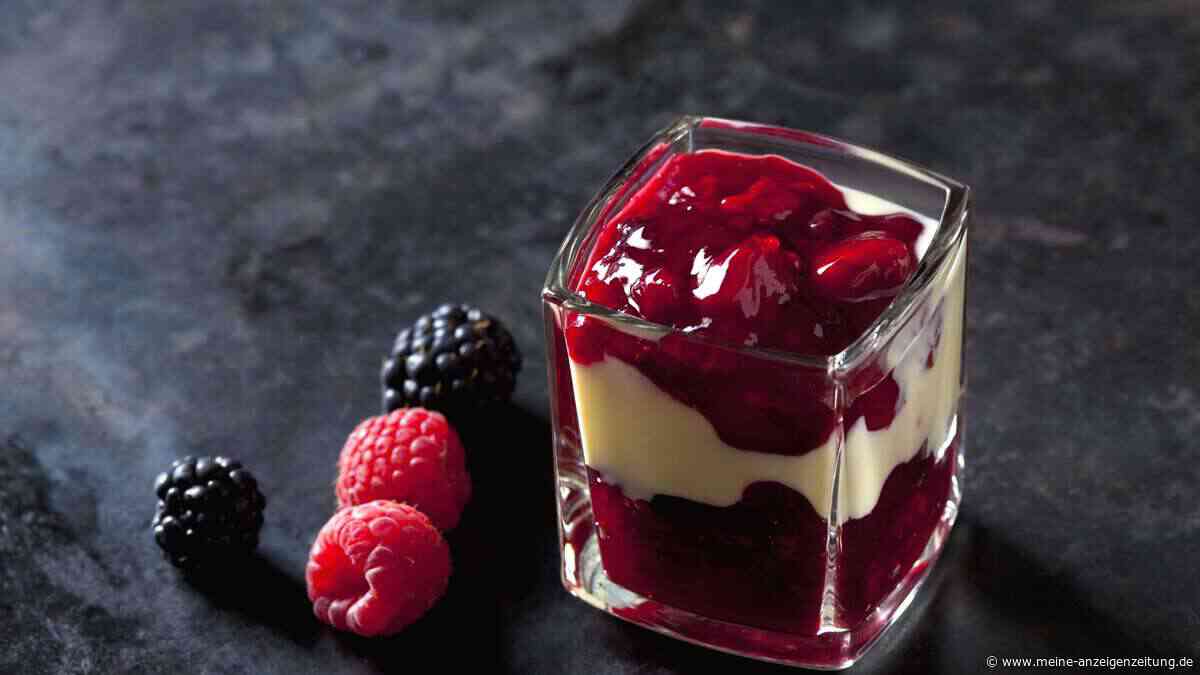 Johann Lafers Beerengrütze mit Mango-Creme – ein elegantes Dessert für jeden Anlass