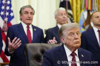 Secretario del Interior de EE UU defiende la gestión de Trump sobre el mercado petrolero de Venezuela