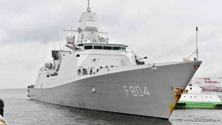 Zr.Ms. De Ruyter bereidt zich voor op mogelijke inzet in Straat van Hormuz