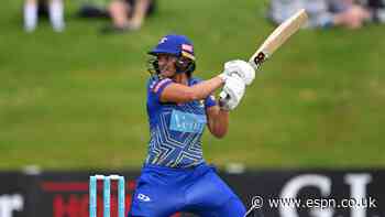 Suzie Bates takes up domestic contract with Otago after 20 years