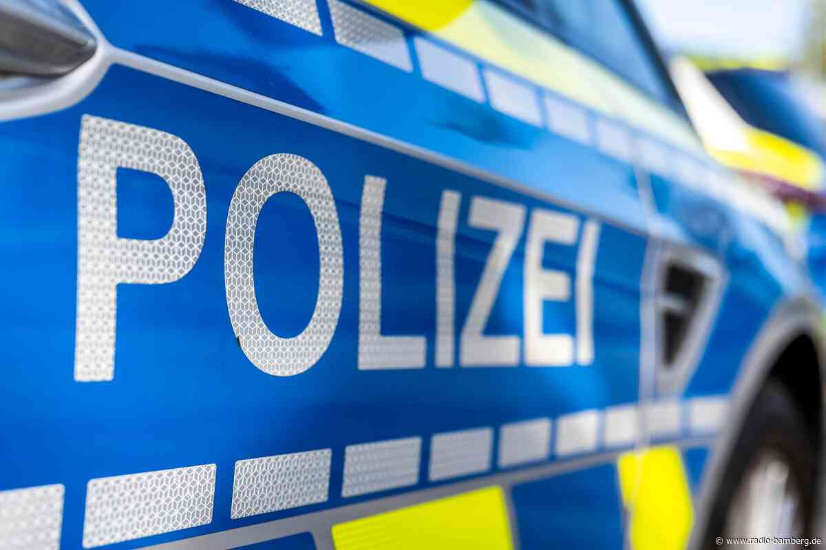 Traktor stürzt Hang hinab – Fahrer stirbt