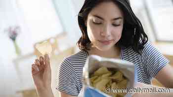 What is the healthiest snack? Diet experts reveal their 10 top choices that will kill hunger pangs AND keep you trim