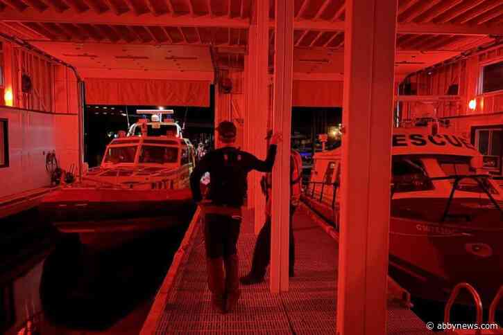 Man overboard survives hour in Shuswap Lake, swims to shore before rescue arrives