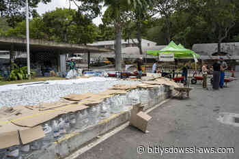 Piden agua potable y harina precocida para centro de acopio de la UCV