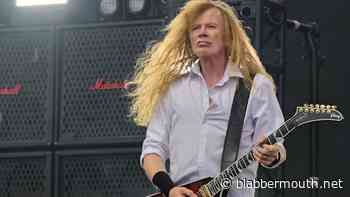 DAVE MUSTAINE On MEGADETH Lineup Changes: 'For Almost 50 Years, The Amount Of People That We Have On Record Is Really Pretty Small'