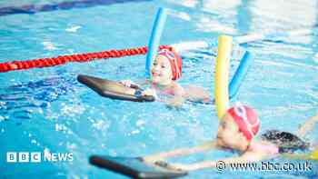Leak closes swimming pool for two weeks