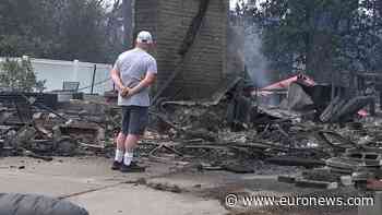 Wildfires destroy hundreds of homes near Spokane, Washington