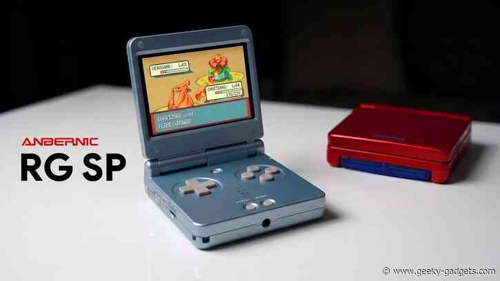 Anbernic RGSP Plays PlayStation Games in Game Boy Advance SP Form