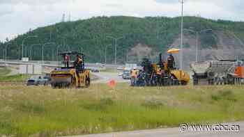 Alberta government begins work repaving critical highway through Fort McMurray