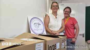 Home packs for care leavers going to university