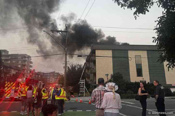 BREAKING: Apartment fire breaks out in downtown Chilliwack