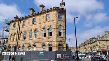 Former Victorian hotel 'coming back to life'
